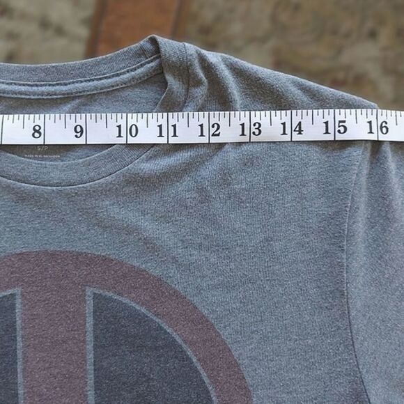 Old Navy Deadpool heather blue-grey short sleeve T-shirt - Picture 5 of 12